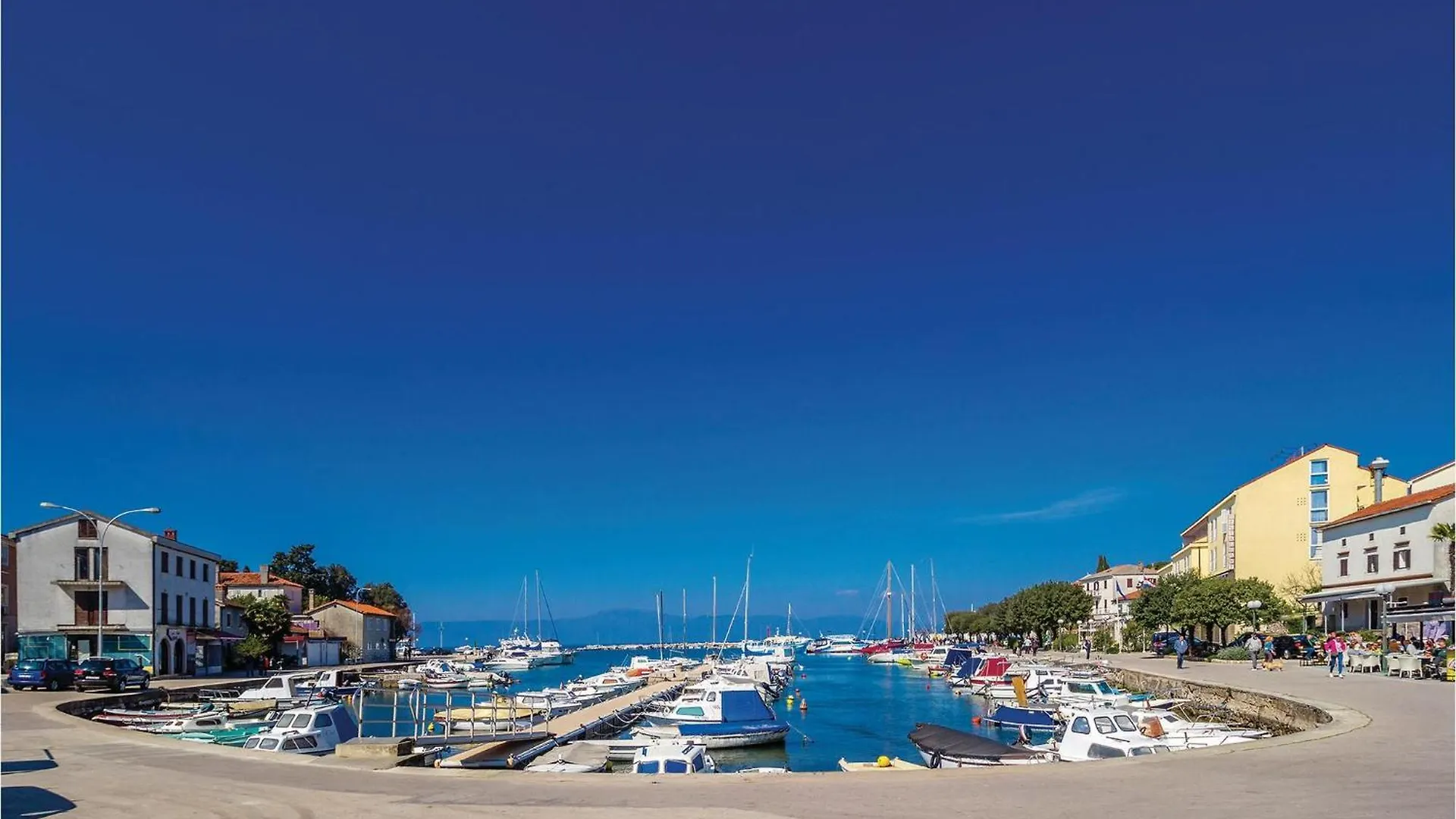 Gorgeous Apartment In Porat - Malinska With Wifi